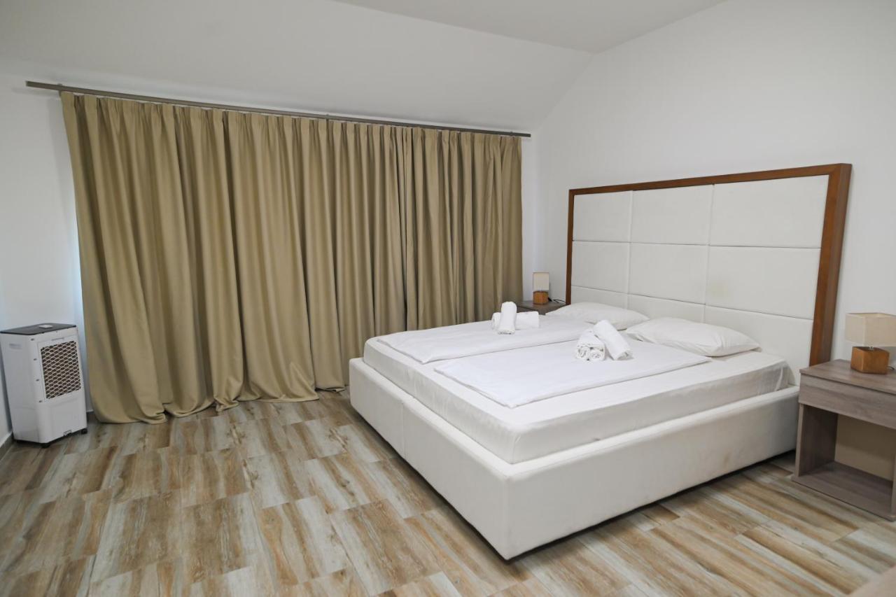 Aparthotel Twenty Park Kikinda Zewnętrze zdjęcie