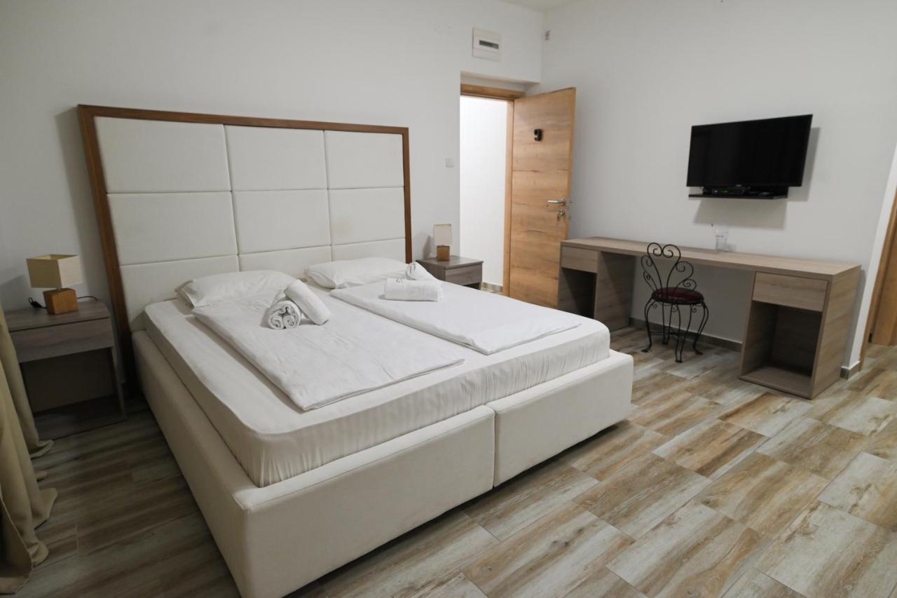 Aparthotel Twenty Park Kikinda Zewnętrze zdjęcie
