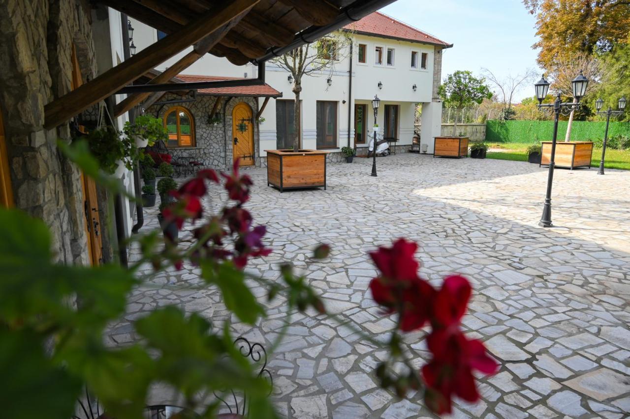 Aparthotel Twenty Park Kikinda Zewnętrze zdjęcie